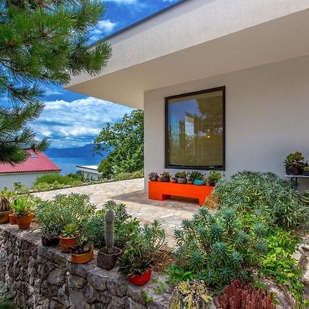 Villa Orange, Small House In A Pine Forest Kostrena Exterior foto