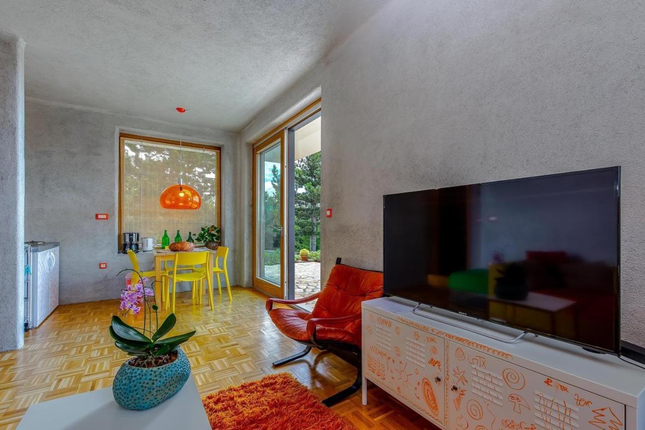 Villa Orange, Small House In A Pine Forest Kostrena Exterior foto