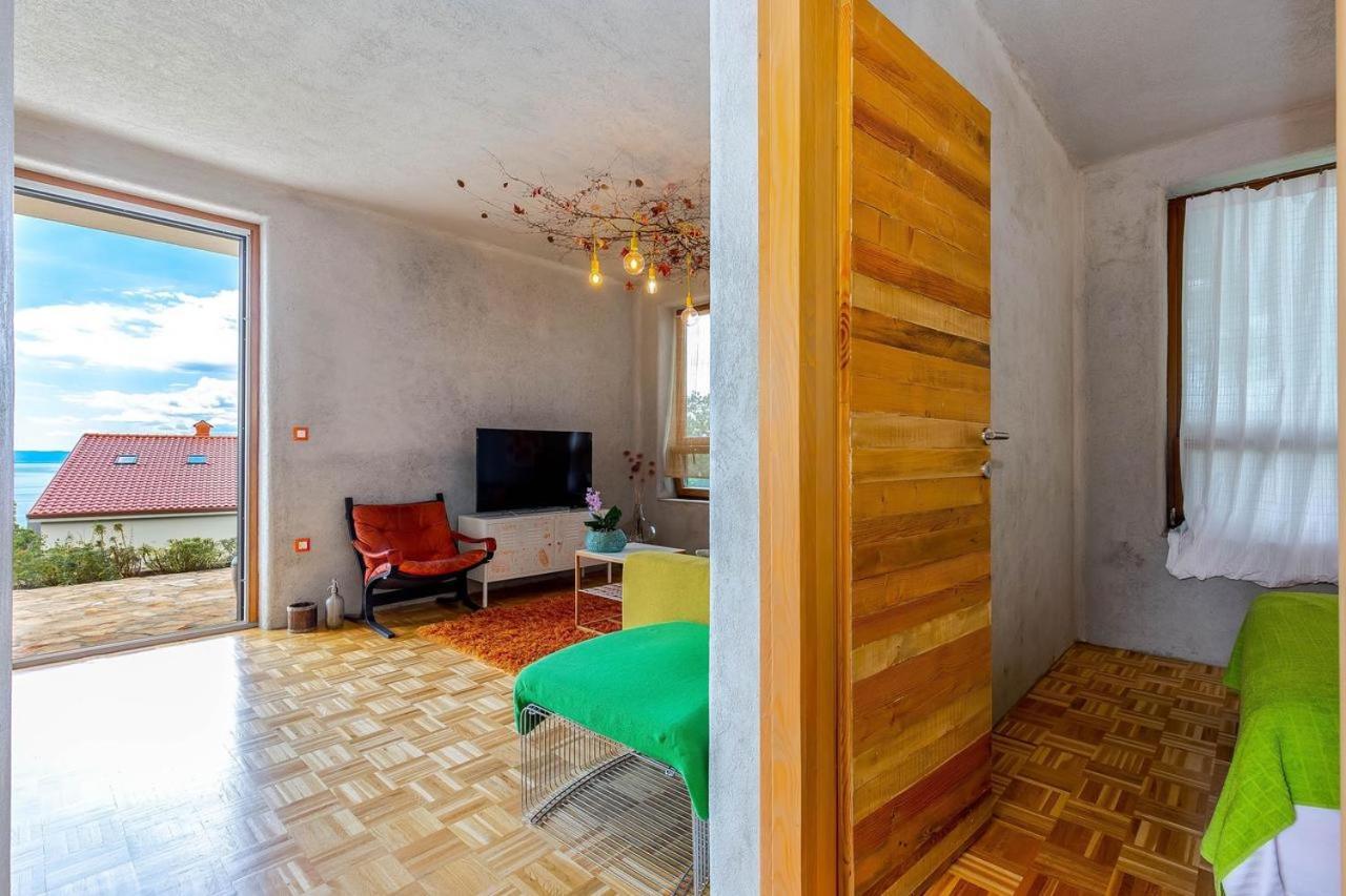 Villa Orange, Small House In A Pine Forest Kostrena Exterior foto